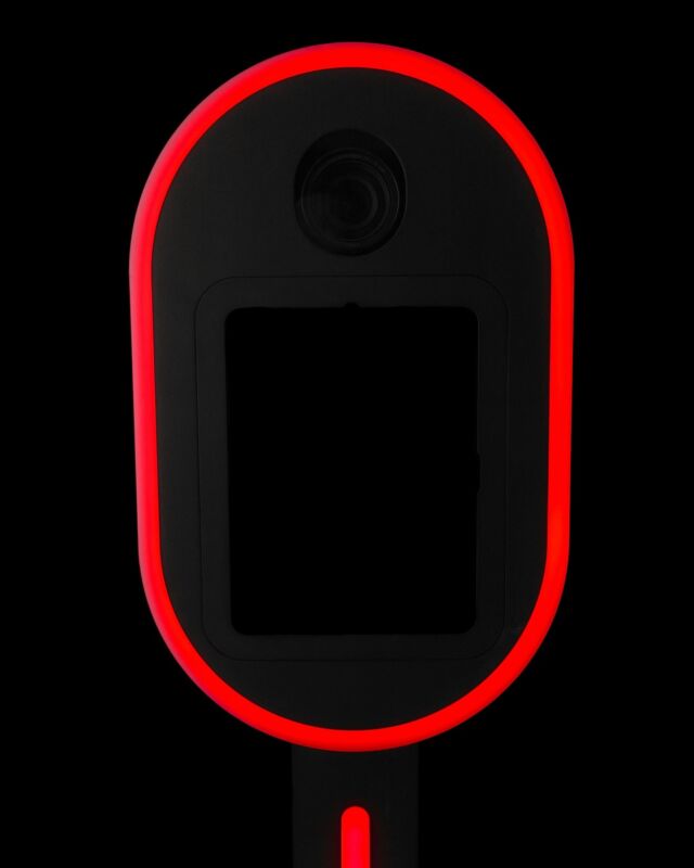 Bekijk onze NEON photobooth! Dé aandachtstrekker van elk feestje! Met kenmerken zoals;

🖨️ Onbeperkt foto’s printen
🌈 Kleuren volledig naar wens aan te passen
🖥️ 12,9 inch touchscreen beeldscherm
📸 Professionele full-frame camera & lens

•
#haarlem #photobooth #rental #dslrbooth #photoboothrental #photoboothverhuur #verhuur #events #fotozuil #fotobooth #wedding #party #bruiloft #feest #zakelijk #huwelijk #genderreveal #verjaardag